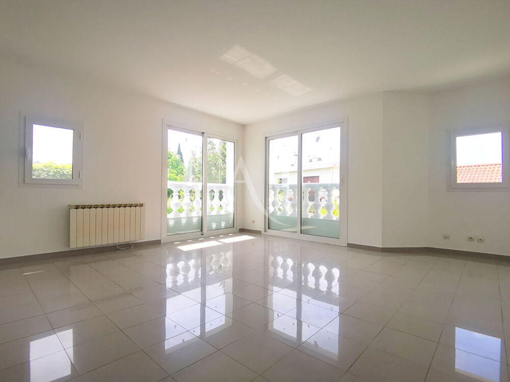 NICE NORD : 2 PIECES DANS PETITE COPROPRIETE TYPE VILLA