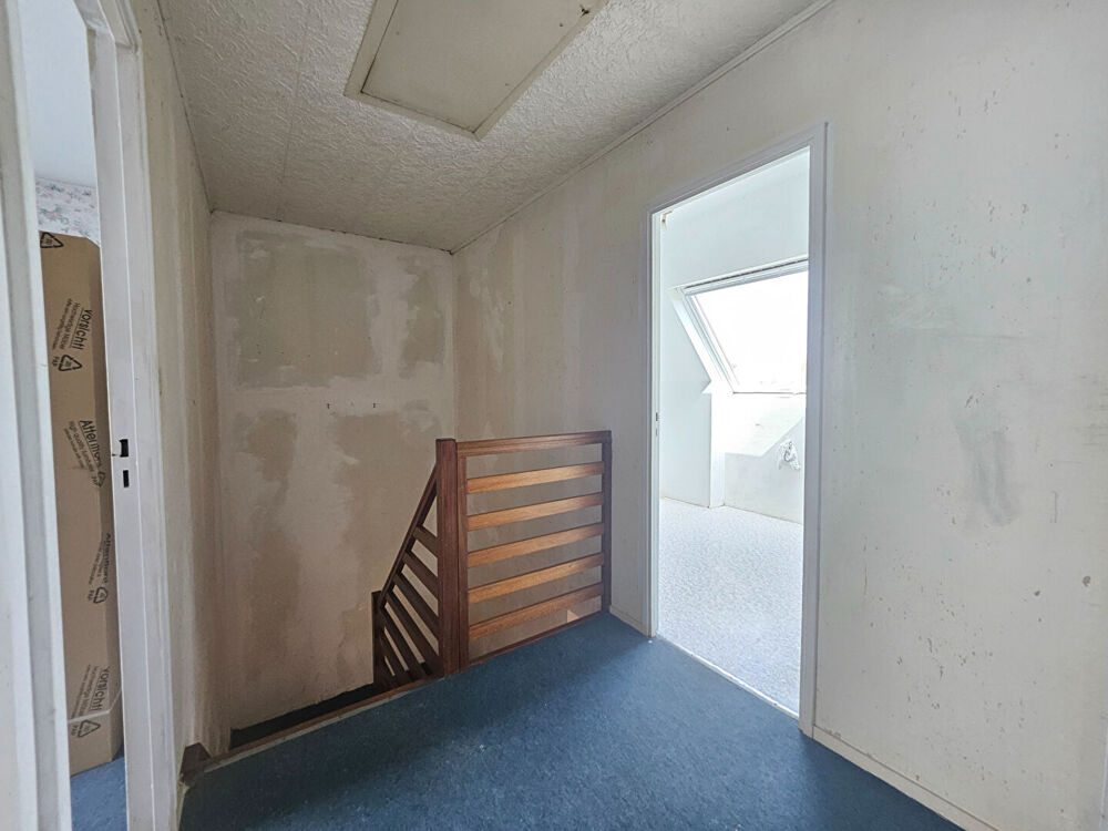 Vente Maison À VENDRE - Maison d'environ 106 m² - Quartier Saint-Lardre Amiens