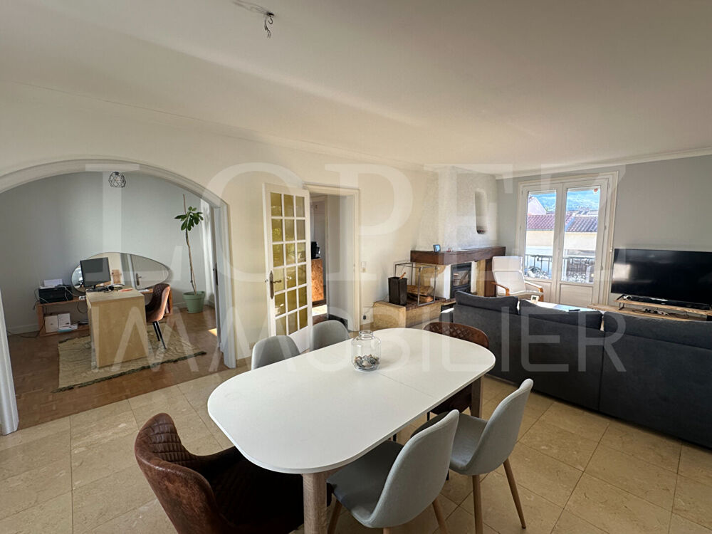 Maison Aussillon jardin garage