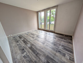  Appartement � vendre 4 pi�ces 70 m�