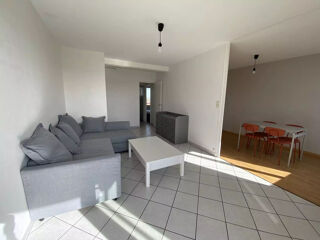  Appartement à louer 2 pièces 49 m²
