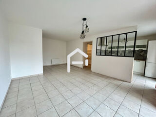  Appartement � louer 3 pi�ces 64 m�