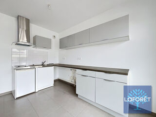  Appartement à louer 1 pièce 43 m²