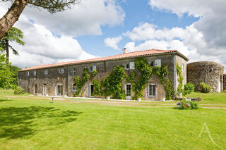  Maison à vendre 7 pièces 226 m²