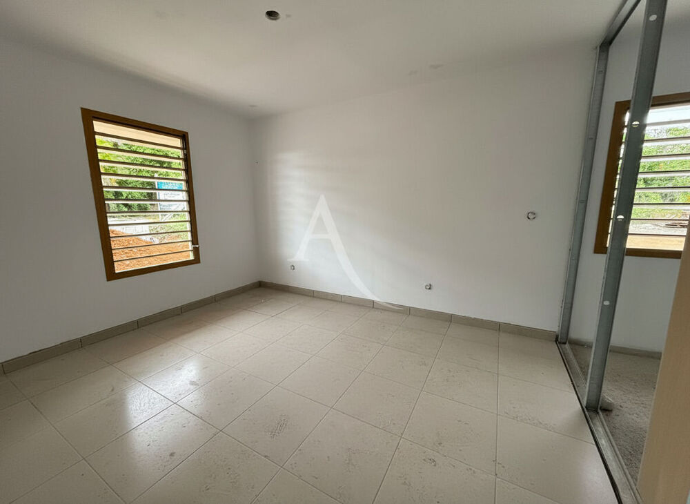 Vente Appartement T3 en rez-de-jardin livrable en Avril 2027, proche de toutes commodités Baie mahault