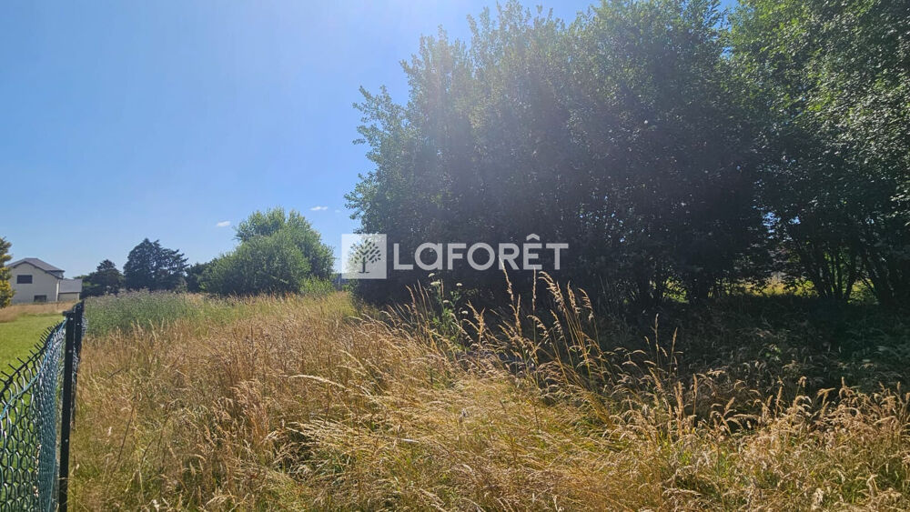 Vente Terrain A VENDRE Terrain zone commerciale à Saint Pierre Des Fleurs 2 933 m2 Saint pierre des fleurs