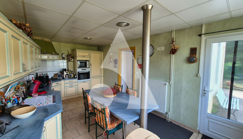 Maison 3 chambres avec un appartement T2 actuellement loué - Liffol le Grand