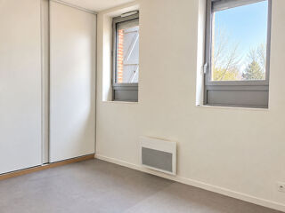  Appartement à louer 3 pièces 72 m²