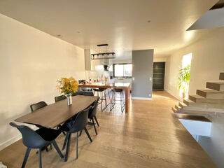  Maison � vendre 6 pi�ces 215 m�