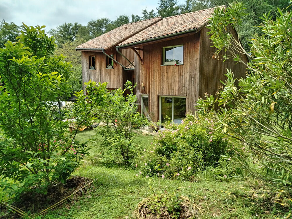 Vente Maison Belle maison proche Villefranche-du-Périgord, 3 chambres, terrain 5200m² Villefranche du perigord