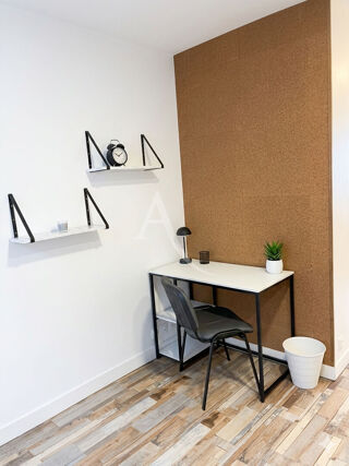  Appartement à louer 2 pièces 50 m²