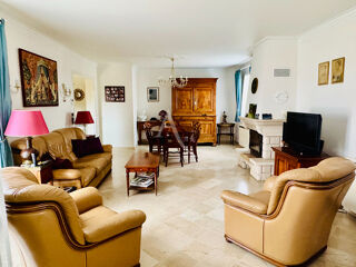 Maison à vendre 8 pièces 184 m²