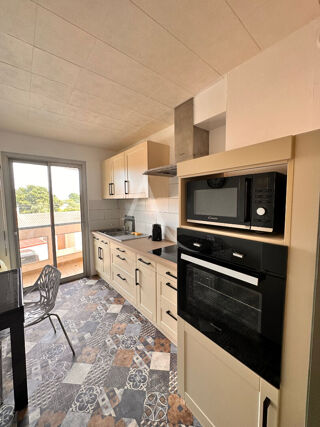  Appartement à louer 4 pièces 77 m² La roche sur yon