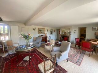  Maison à louer 6 pièces 149 m²