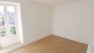  Appartement � louer 4 pi�ces 75 m�