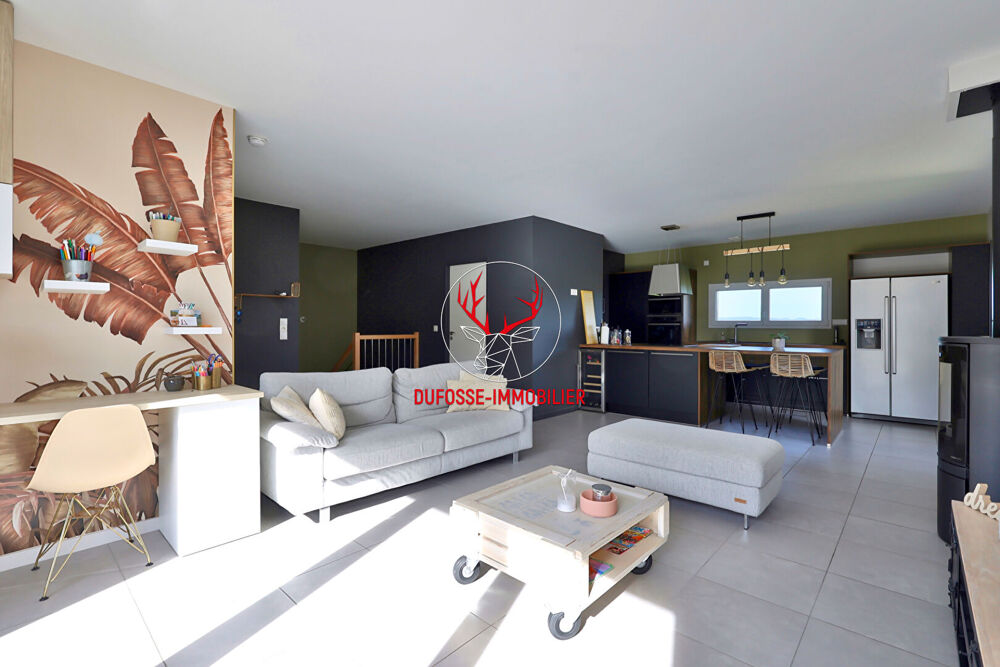 Vente Maison Maison récente -143 m² - 4 chambres - Centre village La tour de salvagny
