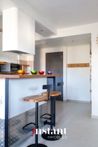  Appartement à louer 5 pièces 79 m²
