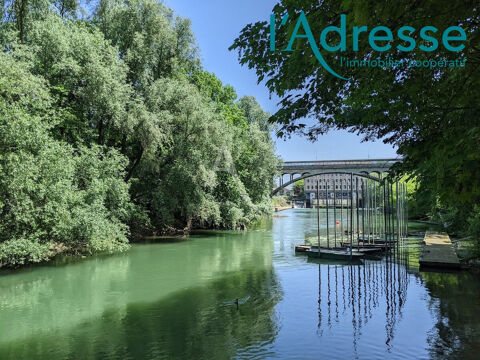  Bords de Marne ? Propriété commerciale d'exception 