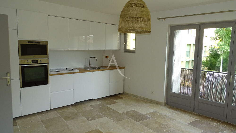 APPARTEMENT RENOVE A CARCASSONNE