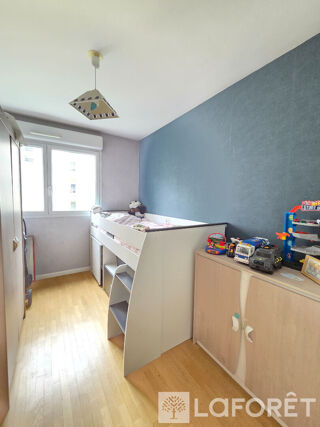  Appartement � vendre 5 pi�ces 97 m�