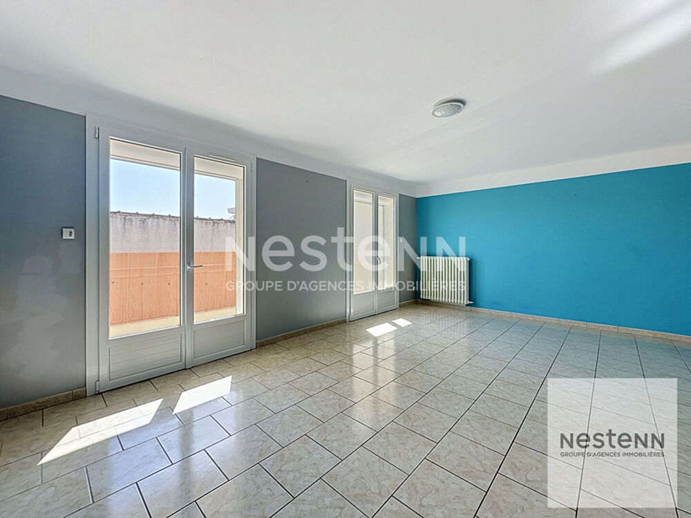ISTRES : Appartement T4 à louer en dernier étage avec garage et parking