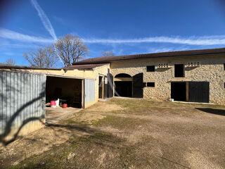  Maison  vendre 5 pices 397 m