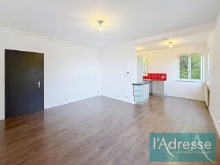  Appartement à louer 2 pièces 53 m²