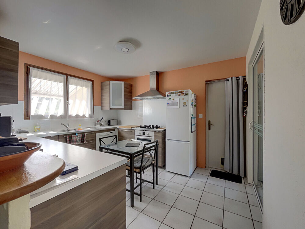 Vente Maison MURET - MAISON PLAIN-PIED AVEC PISCINE, VÉRANDA ET GRAND TERRAIN DE PLUS DE 1 000 m² Muret