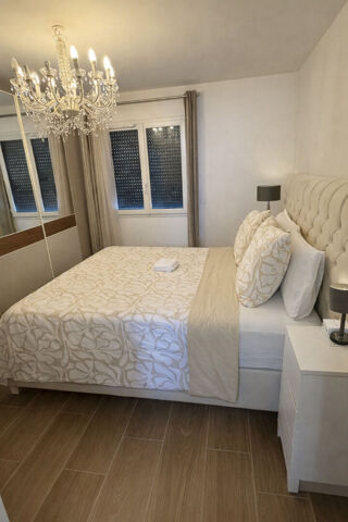  Maison à louer 4 pièces 139 m²