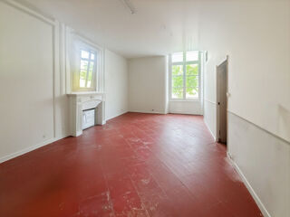  Appartement � louer 5 pi�ces 173 m�