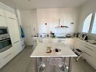 Vente Appartement Appartement Sanary Sur Mer 6 pièce(s) 164.75 m2 Sanary sur mer