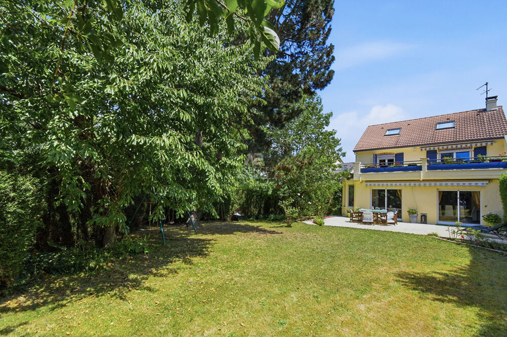 Vente Maison Maison Saint Germain En Laye 8 pièce(s) 183 m2 Saint germain en laye