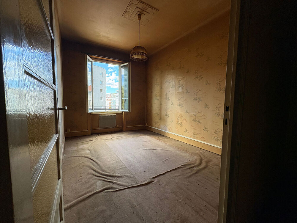 Vente Appartement Appartement Lyon 2 pièces à rénover Lyon 8