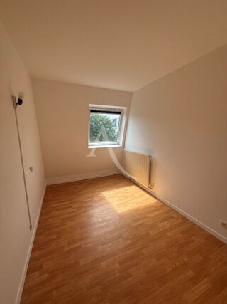  Appartement à louer 3 pièces 55 m²