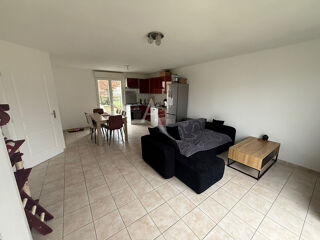  Maison à louer 5 pièces 90 m²