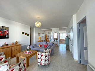  Appartement à vendre 5 pièces 130 m²