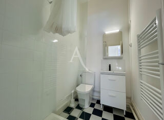  Appartement à louer 1 pièce 23 m²