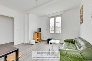  Appartement à louer 3 pièces 50 m²