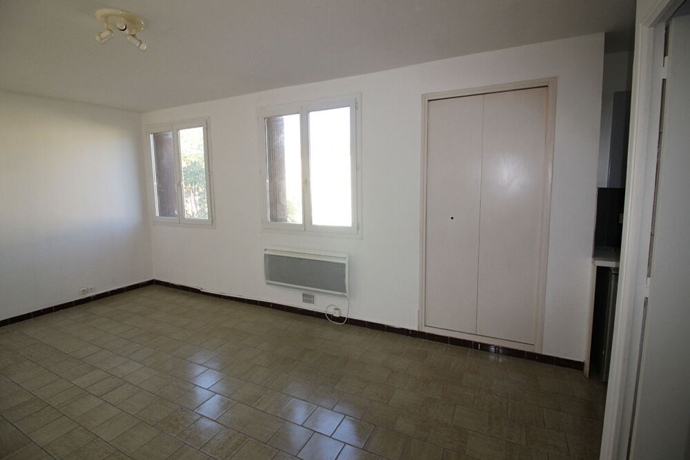 Vente Appartement NIMES / JARDINS FONTAINE - Studio de 24m² avec Grenier Nimes