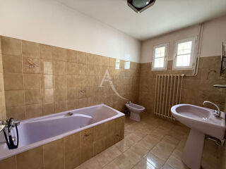  Maison  vendre 5 pices 147 m