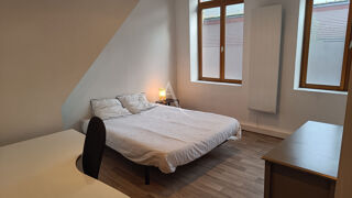  Appartement à louer 4 pièces 76 m²