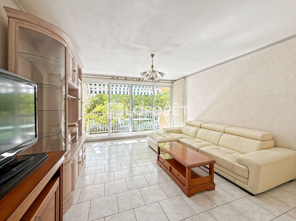 Appartement a louer nimes - 4 pièce(s) - 76 m2 - Surfyn