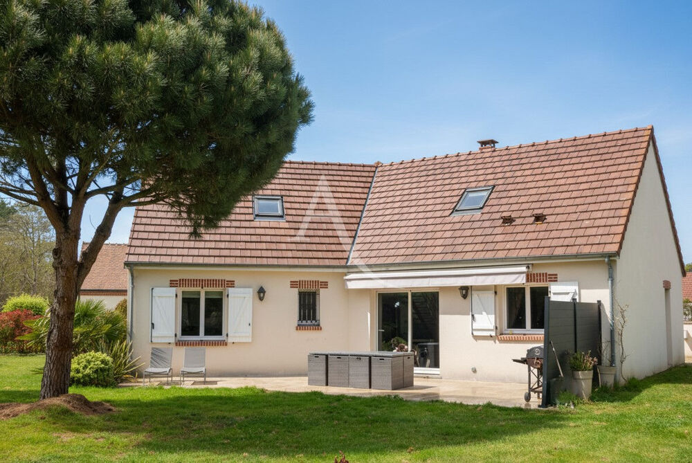 Maison familiale spacieuse à Ménestreau En Villette de 170 m2