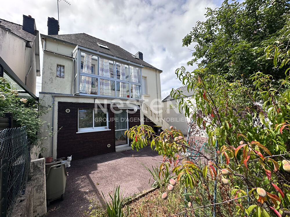 Vente Maison A vendre à Vannes secteur Madeleine Maison 100m² 4 chambres garage de 30 m² potentiel de rénovation Vannes