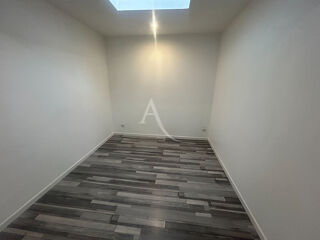  Appartement à louer 2 pièces 43 m²