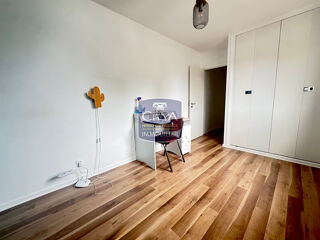  Appartement � vendre 4 pi�ces 84 m�