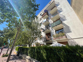  Appartement à louer 2 pièces 44 m²