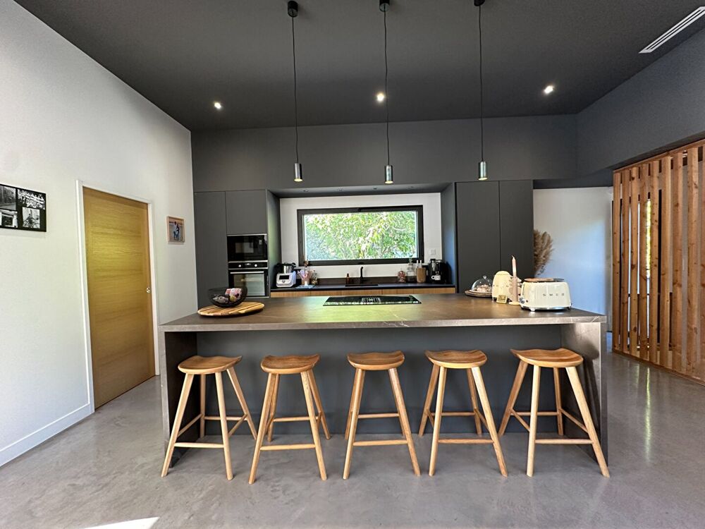 � vendre  Maison Mont�limar (26200)