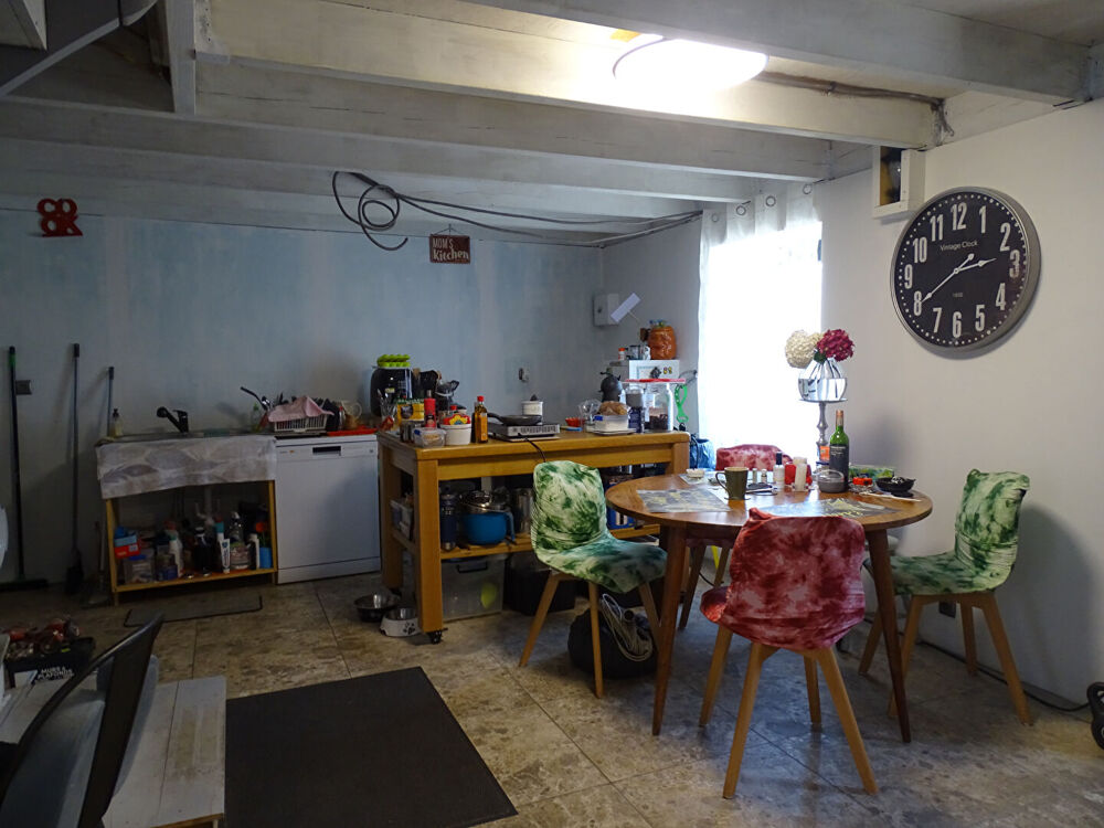 Vente Maison FINISTÈRE. Maison de village de caractère avec potentiel de rénovation au coeur de Collorec Collorec