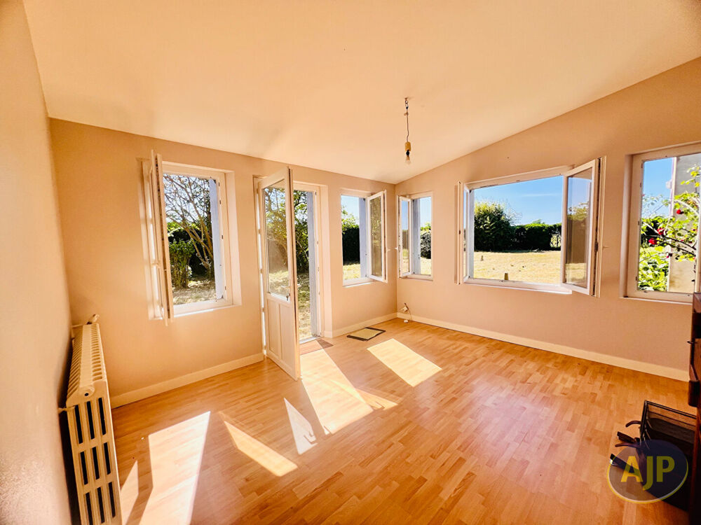 Maison Lalande De Pomerol 7 pièce(s) 184 m2